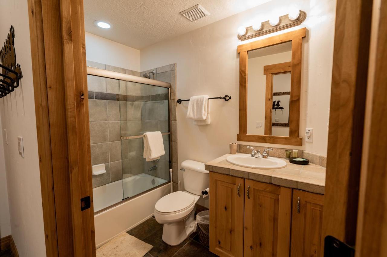 Town Point Condos By Park City Vacations Экстерьер фото