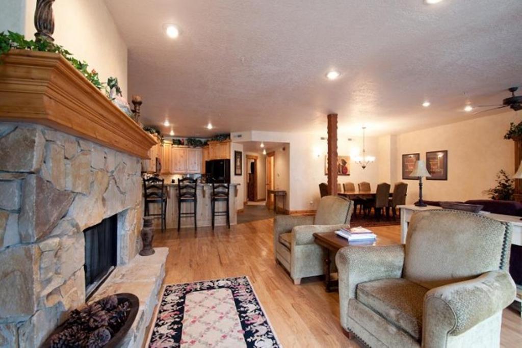 Town Point Condos By Park City Vacations Номер фото
