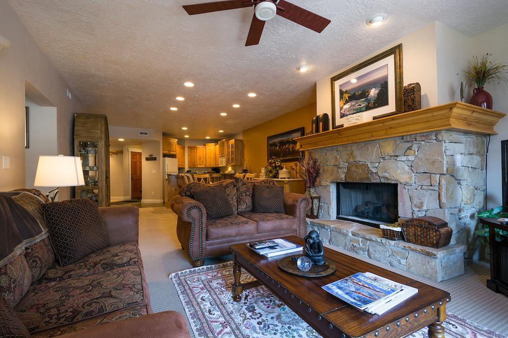 Town Point Condos By Park City Vacations Номер фото